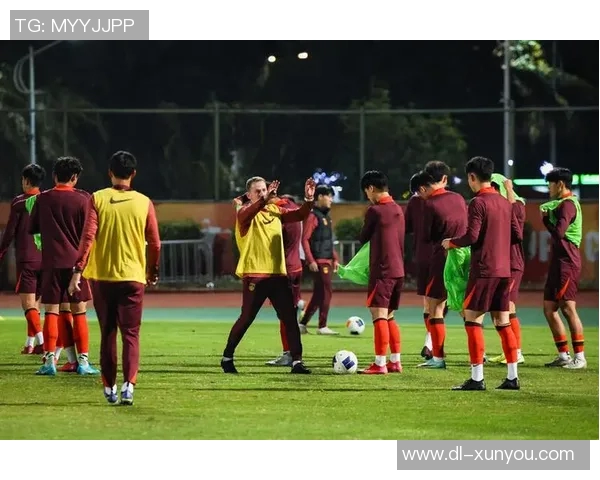 中国足球迎战吉尔吉斯全力争胜期待精彩对决展现实力与团队合作精神