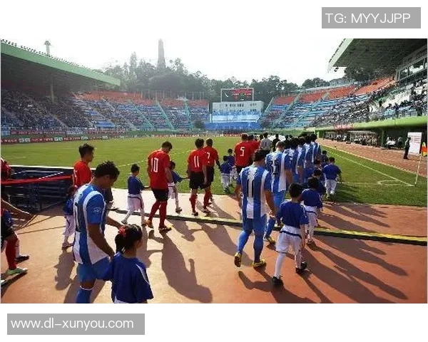 富力与力帆精彩对决视频回顾分析全场精彩瞬间与战术解析 富力与力帆精彩对决视频回顾分析全场精彩瞬间与战术解析