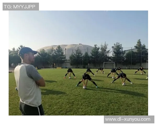 湘南海洋与金泽的激烈对决展现足球魅力与团队精神的巅峰对抗