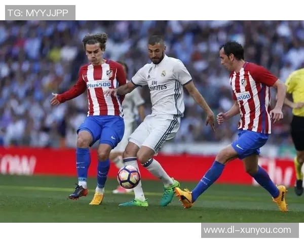 圣马丁与圣菲联合的精彩对决分析与赛季前景展望