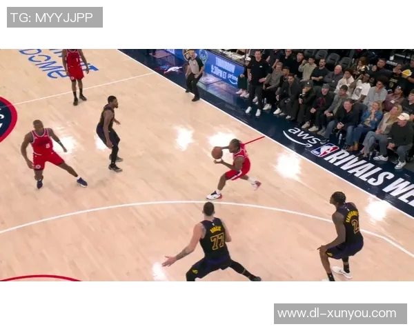 湖人对决快船直播盛况回顾球迷热情高涨赛场精彩纷呈