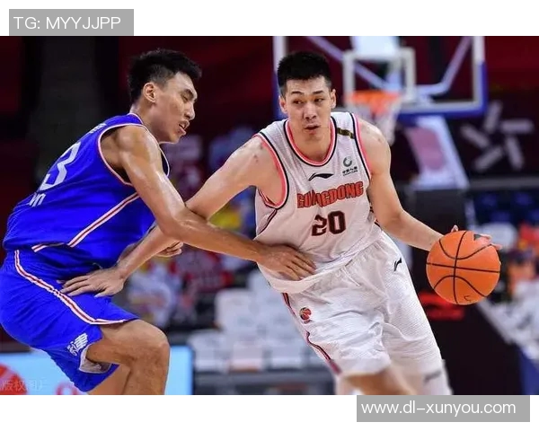 任骏飞领衔广东队奋战CBA赛季展现卓越球技与团队精神