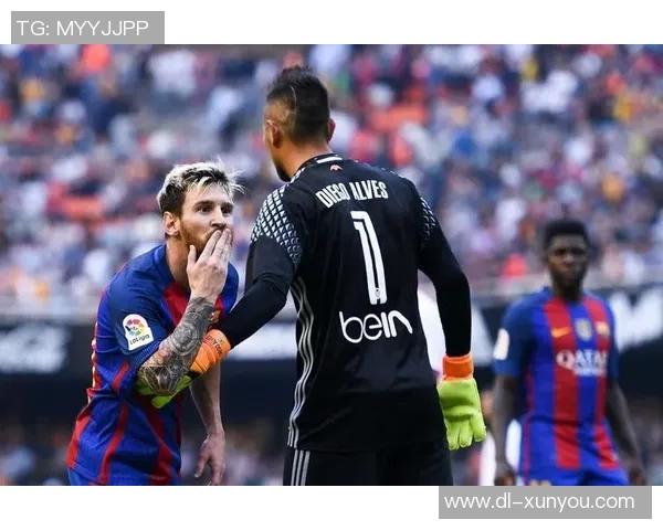 巴伦西亚与巴萨精彩对决赛后评论分析与球迷反响总结