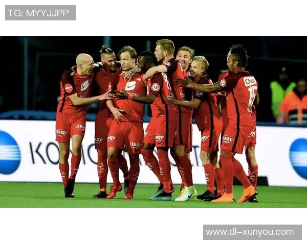 斯特贝克与布兰的较量揭示了足球战术的深层次对抗与魅力