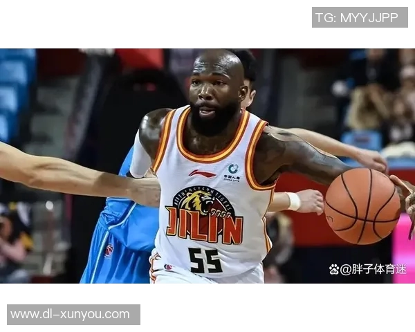 篮球明星KJ的成长之路与辉煌成就揭秘，激励无数年轻球员追逐梦想